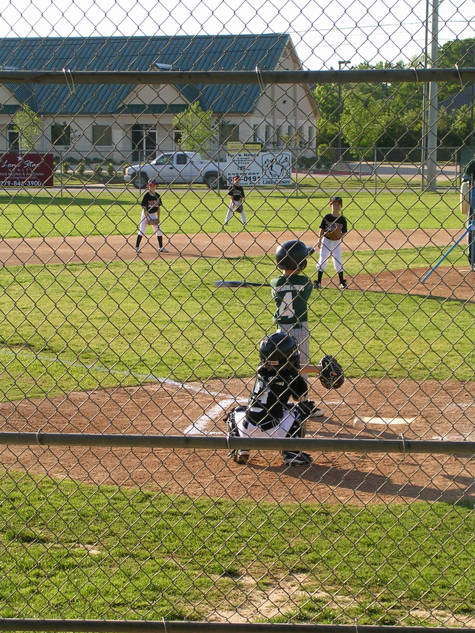 Photo Gallery/Grant Sports/Grant Baseball 2009/DSCN3869